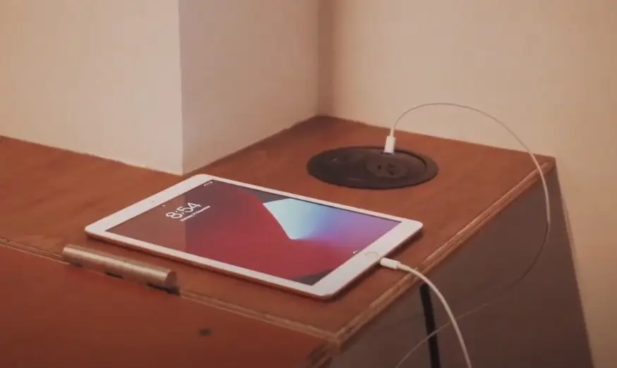 iPad charging